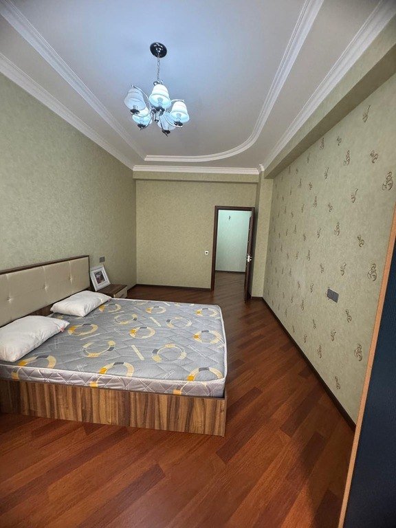 Kirayə verilir 2 otaqlı yeni tikili, 85 m², Bakıxanov (Razin)-12