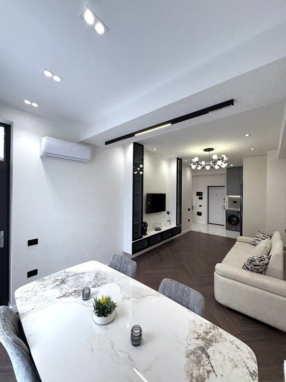 Satılır 2 otaqlı yeni tikili, 60 m², Gənclik m.-5