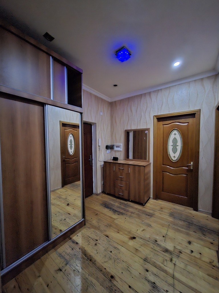 Kirayə verilir 3 otaqlı yeni tikili, 105 m², Həzi Aslanov m.-23