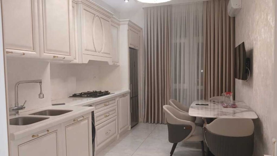 Satılır 3 otaqlı yeni tikili, 146 m², 28 May m.-16