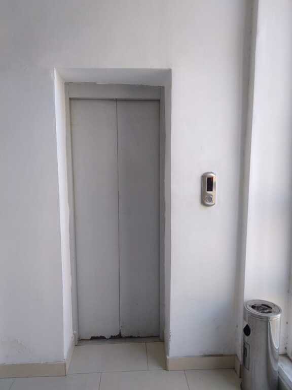 Satılır 3 otaqlı köhnə tikili, 71 m², 28 May m.-11