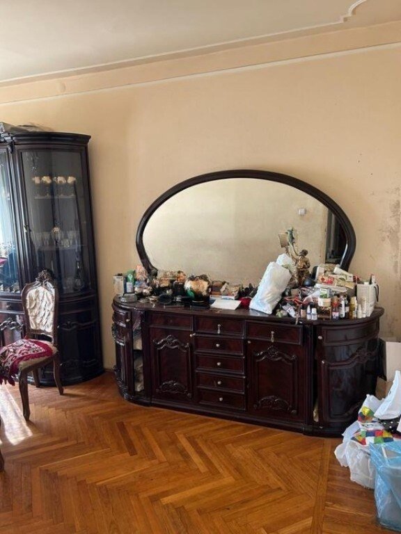 Satılır 3 otaqlı köhnə tikili, 85 m², Azadlıq Prospekti m.-5