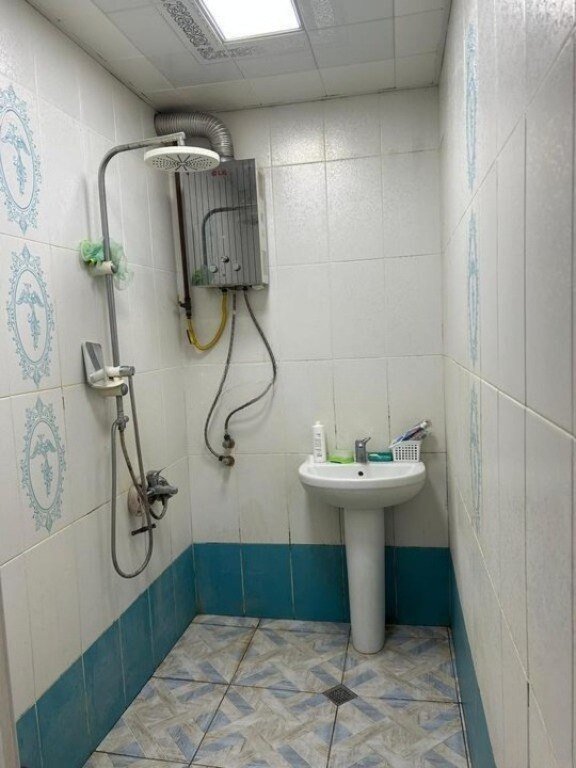 Satılır 3 otaqlı köhnə tikili, 85 m², Azadlıq Prospekti m.-7