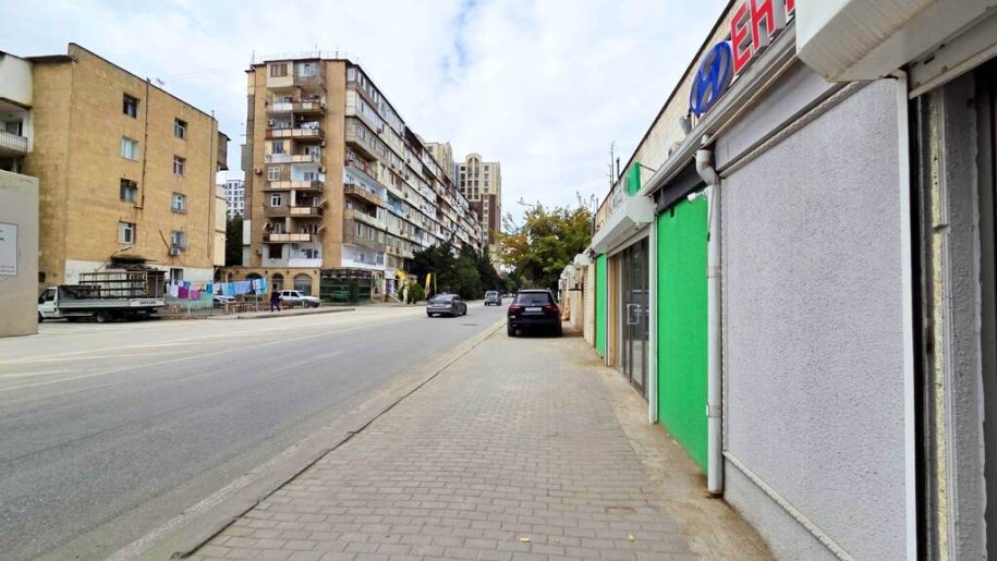 300 m<sup>2</sup> obyekt satılır, Nəriman Nərimanov m.-16