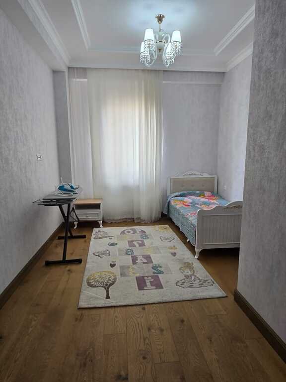 Satılır 5 otaqlı yeni tikili, 270 m², Gənclik m.-9