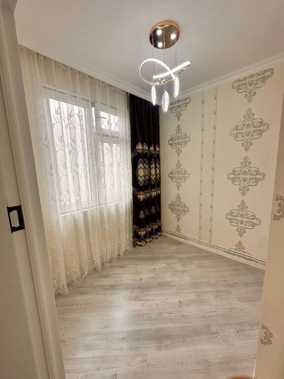 Satılır 2 otaqlı köhnə tikili, 45 m², Memar Əcəmi m.-6