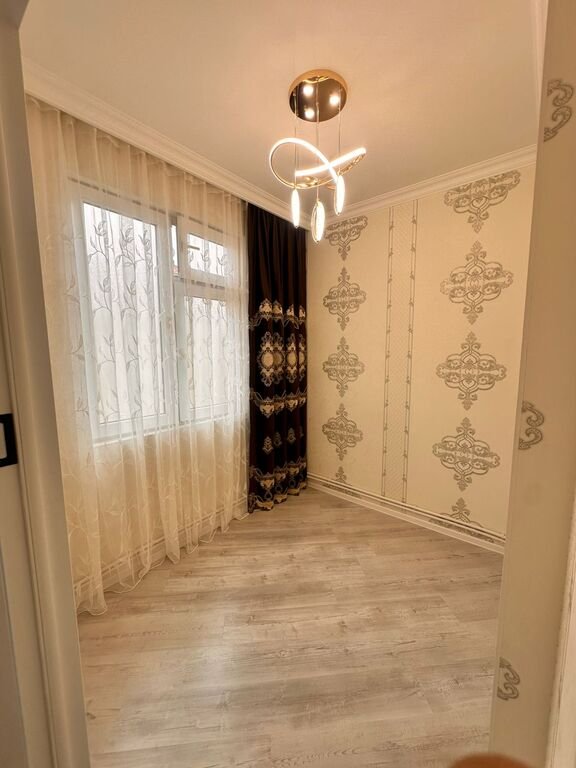Satılır 2 otaqlı köhnə tikili, 45 m², Memar Əcəmi m.-7