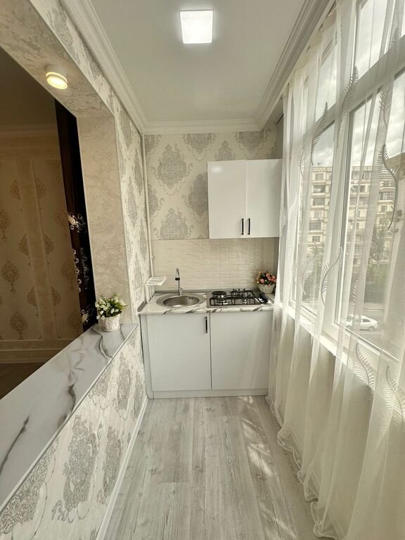 Satılır 2 otaqlı köhnə tikili, 45 m², Memar Əcəmi m.-10