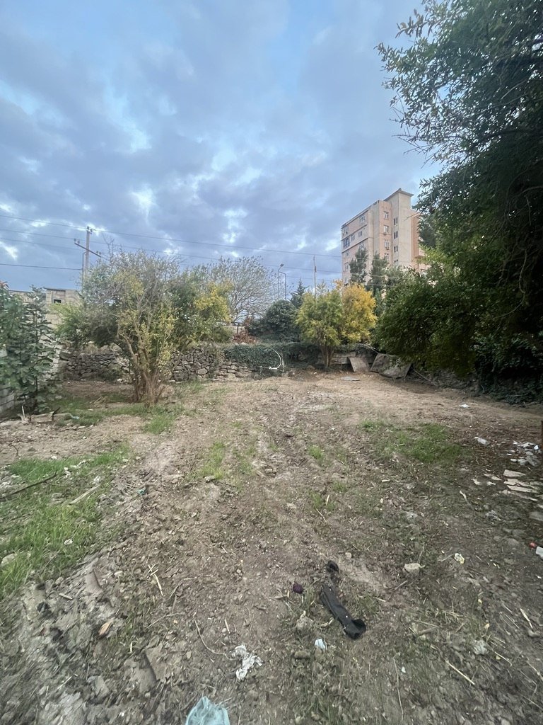 4 sot torpaq satılır, Suraxanı-1