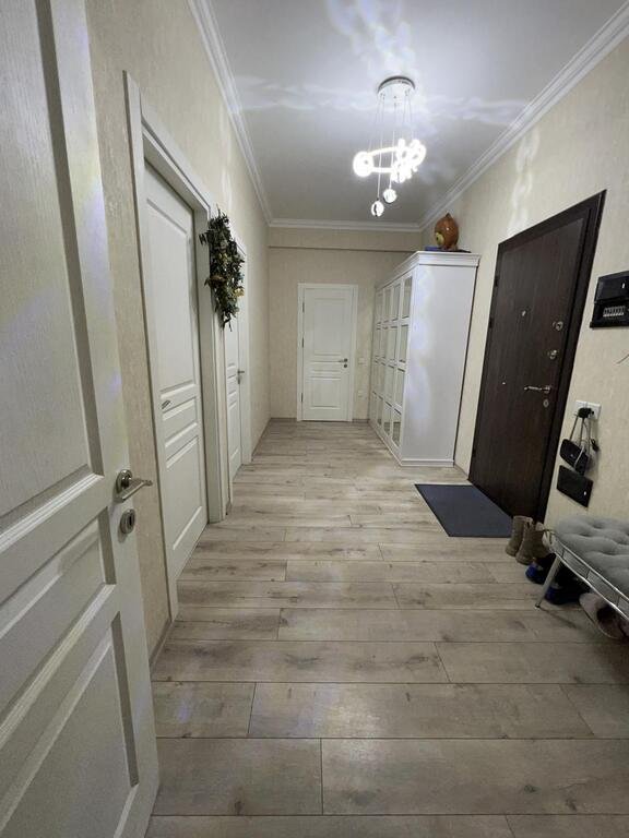 Kirayə verilir 3 otaqlı yeni tikili, 85 m², 20 Yanvar m.-7