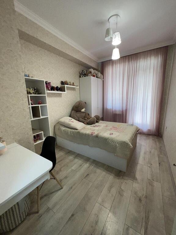 Kirayə verilir 3 otaqlı yeni tikili, 85 m², 20 Yanvar m.-9