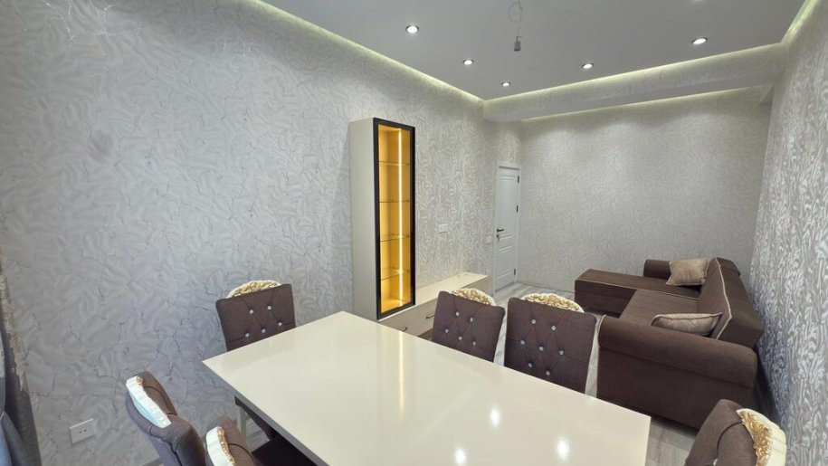 Satılır 2 otaqlı yeni tikili, 80 m², 20 Yanvar m.-4