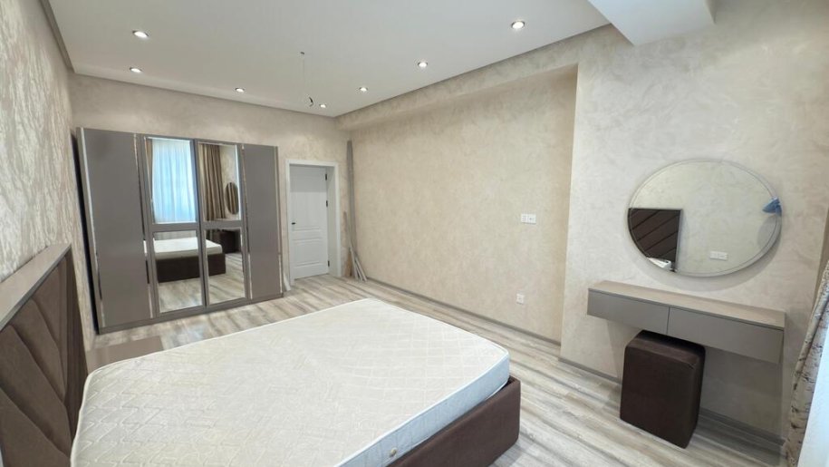Satılır 2 otaqlı yeni tikili, 80 m², 20 Yanvar m.-12