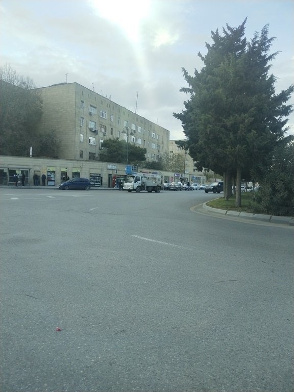 Satılır 2 otaqlı köhnə tikili, 52 m², Əmircan-14