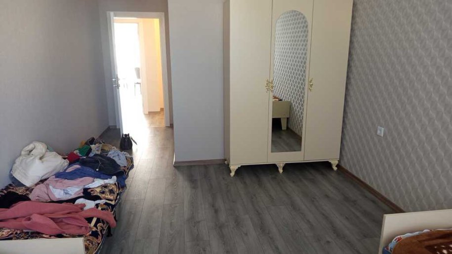 Kirayə verilir 3 otaqlı yeni tikili, 100 m², 20 Yanvar m.-4