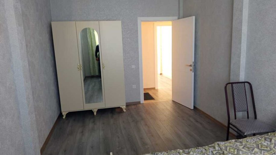 Kirayə verilir 3 otaqlı yeni tikili, 100 m², 20 Yanvar m.-5