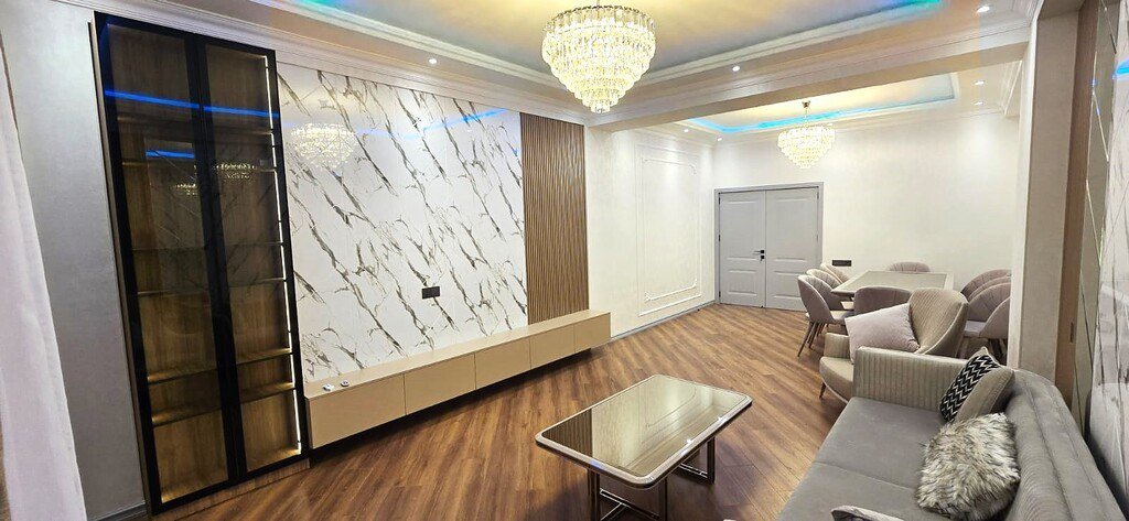 Satılır 3 otaqlı yeni tikili, 145.5 m², 28 May m.-1