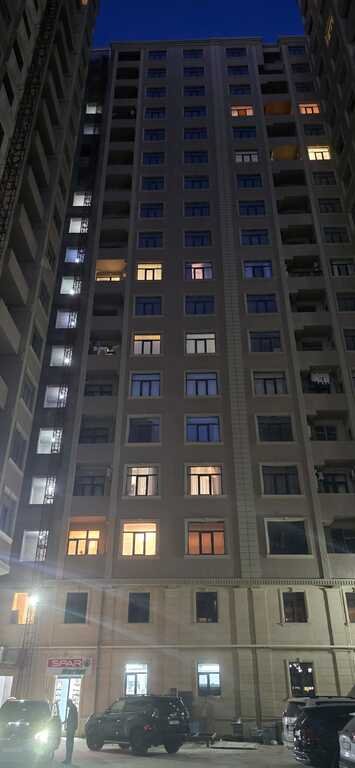 Satılır 3 otaqlı yeni tikili, 145.5 m², 28 May m.-11