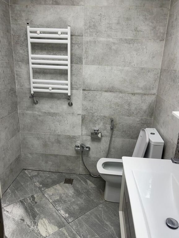 Kirayə verilir 3 otaqlı yeni tikili, 148 m², 8 noyabr-6