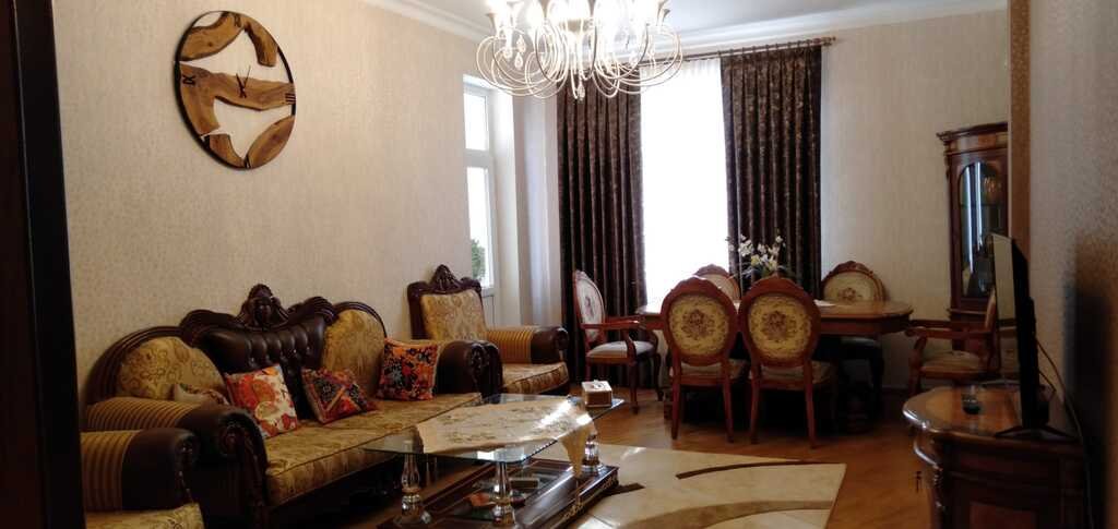 Kirayə verilir 2 otaqlı yeni tikili, 90 m², Nizami m.-1