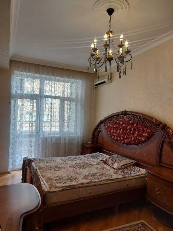 Kirayə verilir 2 otaqlı yeni tikili, 90 m², Nizami m.-18
