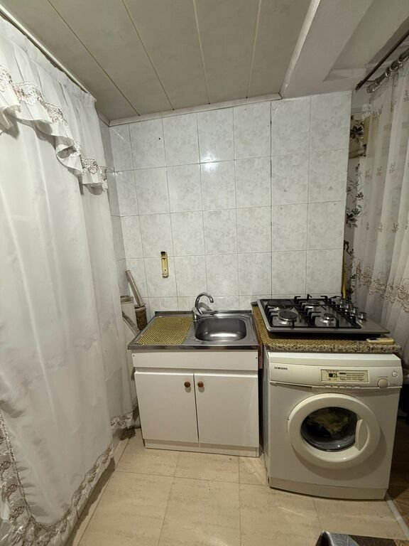 Satılır 2 otaqlı köhnə tikili, 35 m², Gənclik m.-9