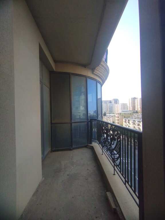 Satılır 3 otaqlı yeni tikili, 153 m², Elmlər Akademiyası m.-10