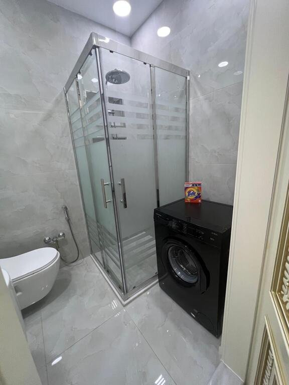 Kirayə verilir 4 otaqlı yeni tikili, 170 m², 8 noyabr-13