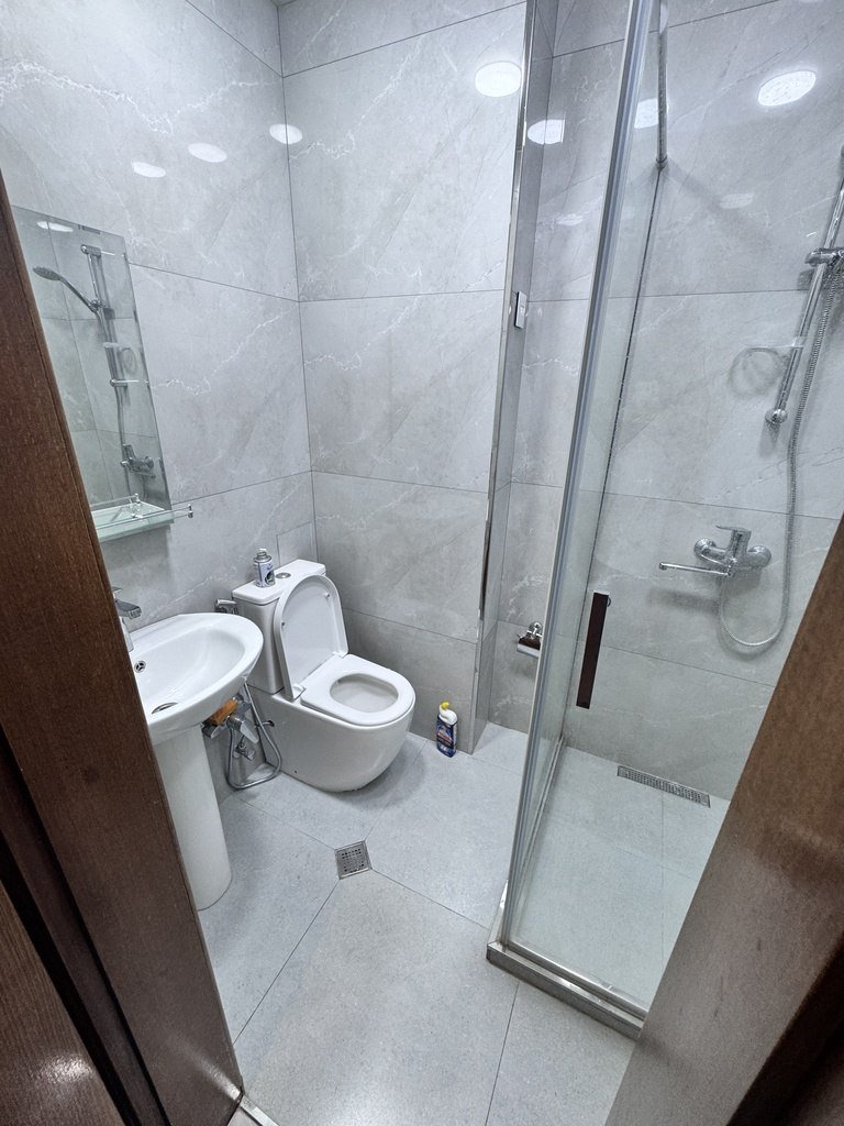 Satılır 2 otaqlı yeni tikili, 90 m², İnşaatçılar m.-12