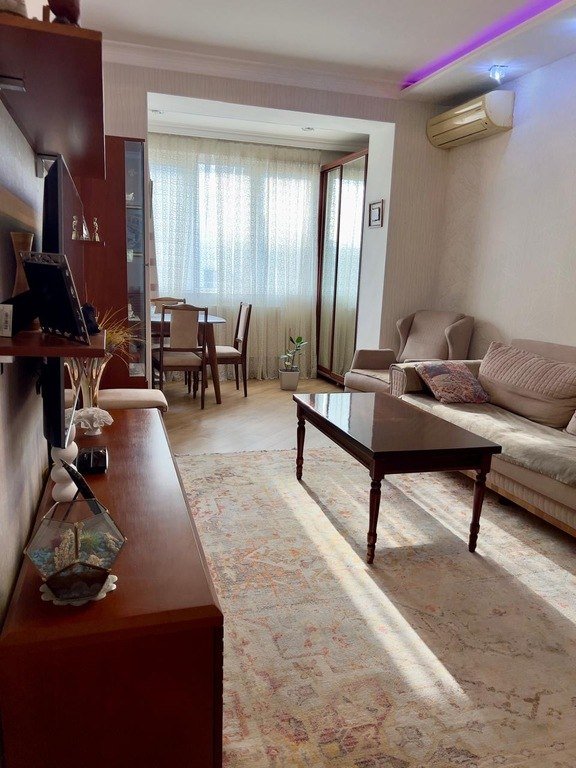 Satılır 2 otaqlı köhnə tikili, 65 m², Binəqədi-3