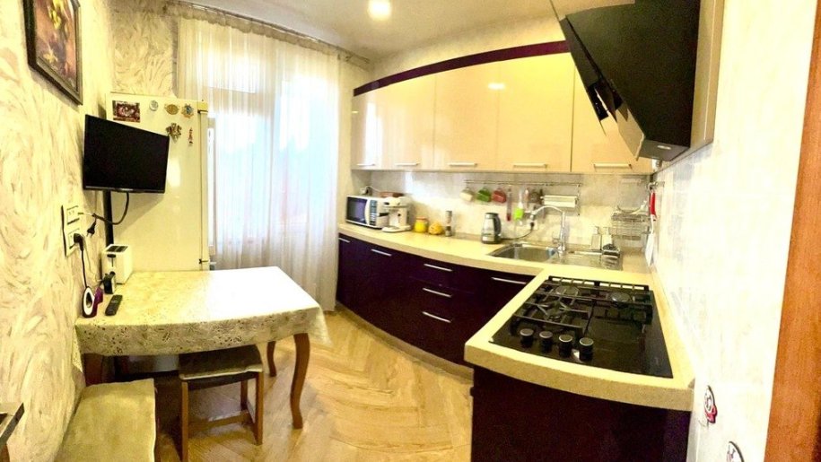 Satılır 2 otaqlı köhnə tikili, 65 m², Binəqədi-9