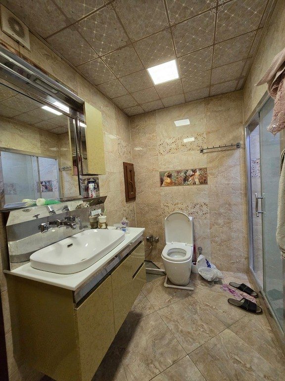 Kirayə verilir 3 otaqlı köhnə tikili, 140 m², Xətai m.-7
