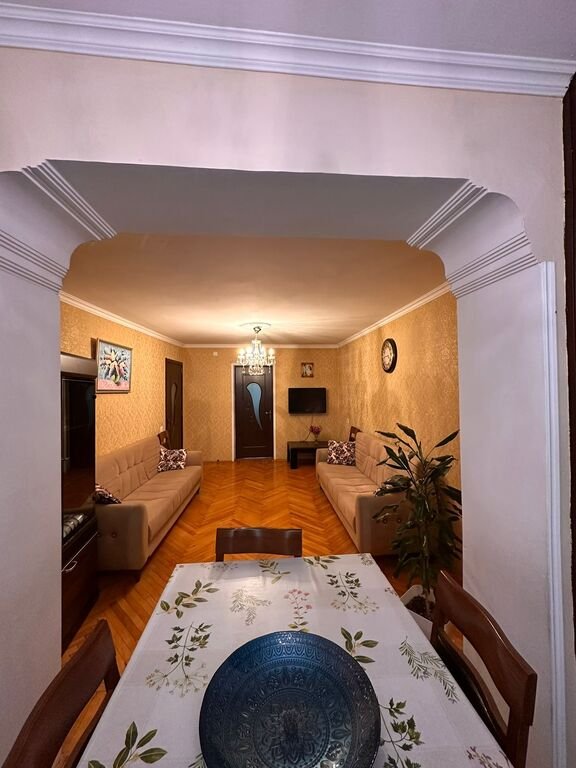 Satılır 3 otaqlı köhnə tikili, 80 m², Nizami m.-2