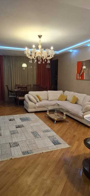 Kirayə verilir 3 otaqlı yeni tikili, 134 m², Nizami m.-1