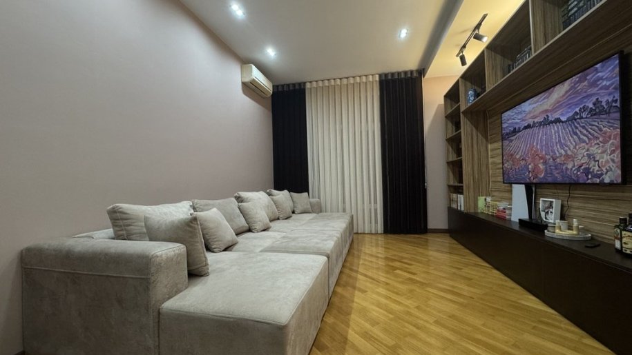 Satılır 3 otaqlı köhnə tikili, 72 m², Nizami m.-1