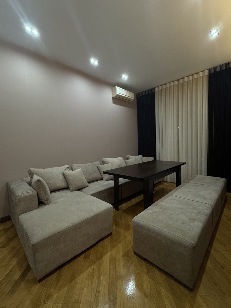 Satılır 3 otaqlı köhnə tikili, 72 m², Nizami m.-5