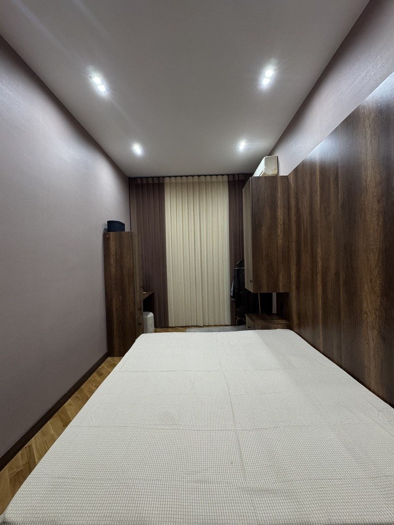 Satılır 3 otaqlı köhnə tikili, 72 m², Nizami m.-11