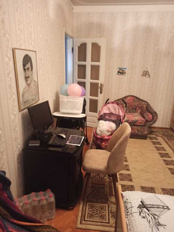 Satılır 4 otaqlı köhnə tikili, 100 m², Gənclik m.-6
