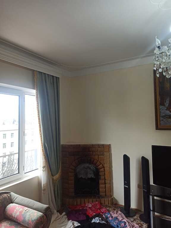 Satılır 4 otaqlı köhnə tikili, 100 m², Gənclik m.-18