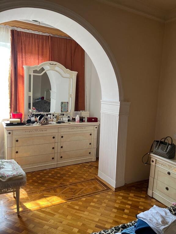 Satılır 4 otaqlı köhnə tikili, 102 m², İnşaatçılar m.-15