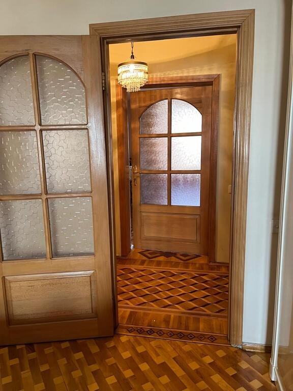 Satılır 4 otaqlı köhnə tikili, 102 m², İnşaatçılar m.-18