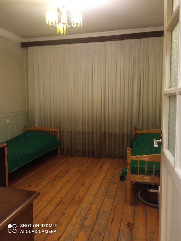 Kirayə verilir 2 otaqlı köhnə tikili, 67 m², Bakıxanov (Razin)-16