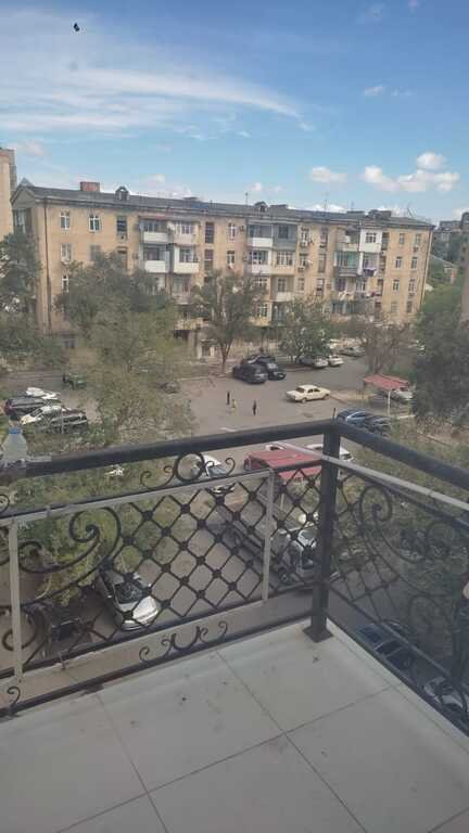 Kirayə verilir 2 otaqlı köhnə tikili, 67 m², Bakıxanov (Razin)-20