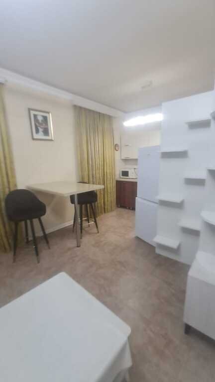 Kirayə verilir 2 otaqlı köhnə tikili, 50 m², Nizami m.-7