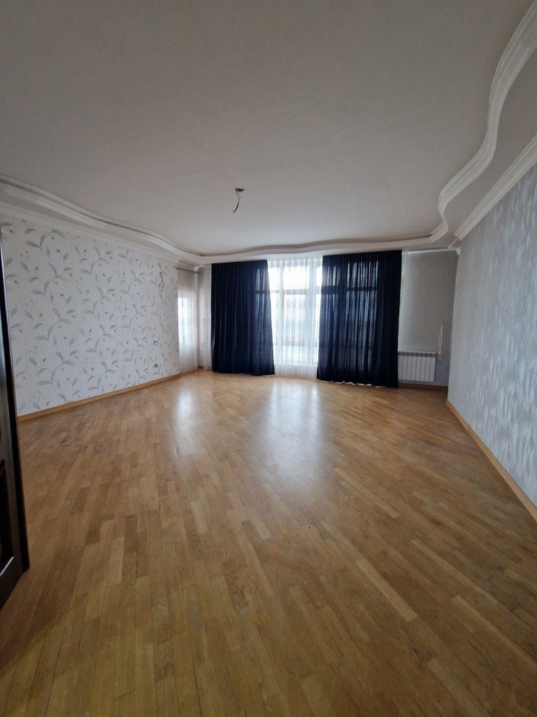 Satılır 3 otaqlı yeni tikili, 145 m², Sumqayıt-10