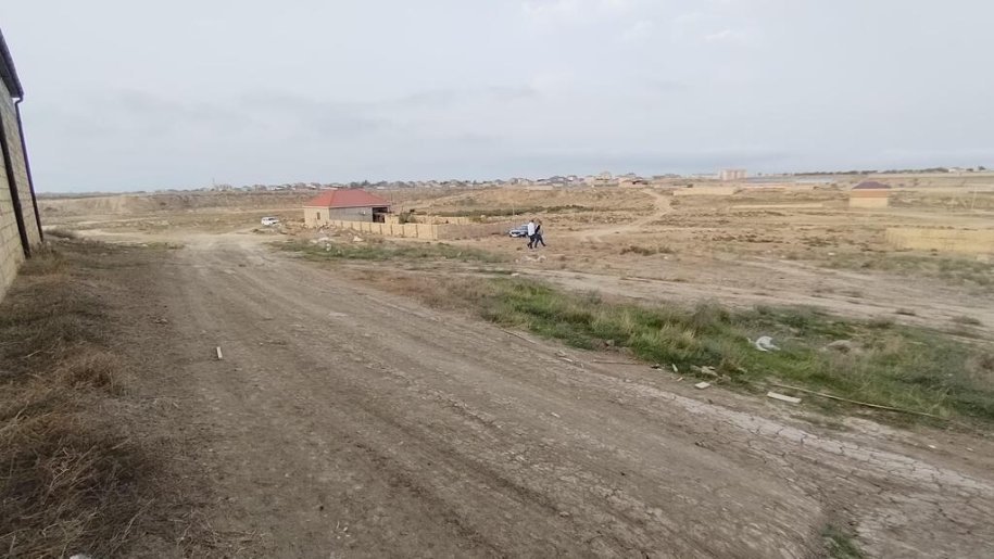 6 sot torpaq satılır, Saray-1