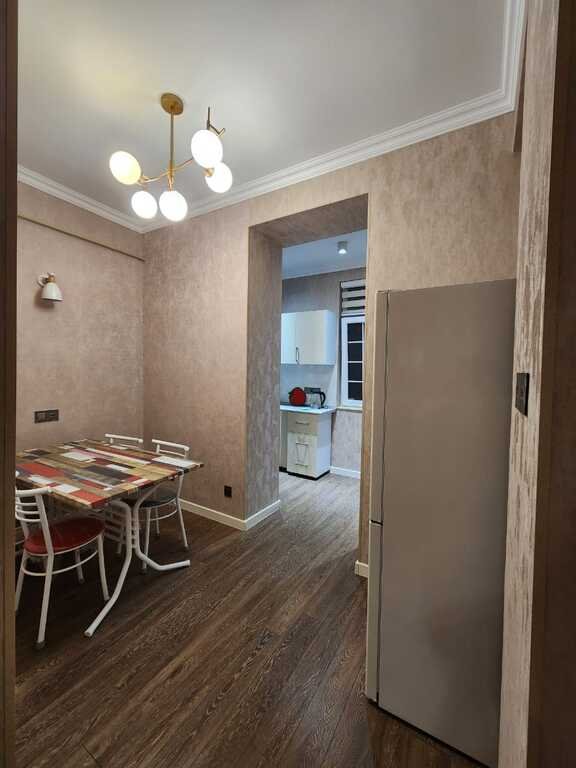 Kirayə verilir 2 otaqlı köhnə tikili, 60 m², Sahil m.-11