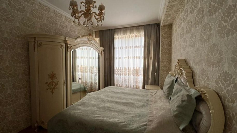 Satılır 3 otaqlı yeni tikili, 133 m², Memar Əcəmi m.-7