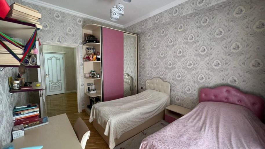 Satılır 3 otaqlı yeni tikili, 133 m², Memar Əcəmi m.-14