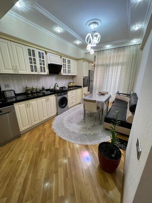 Satılır 3 otaqlı yeni tikili, 133 m², Memar Əcəmi m.-17